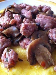 polenta_salsiccia_funghi